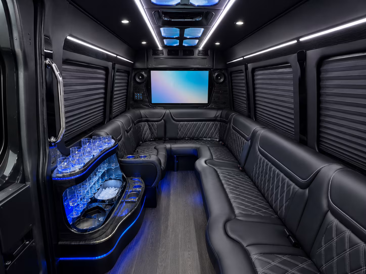 bus rentals for corporate retreats and team building events near wichita falls