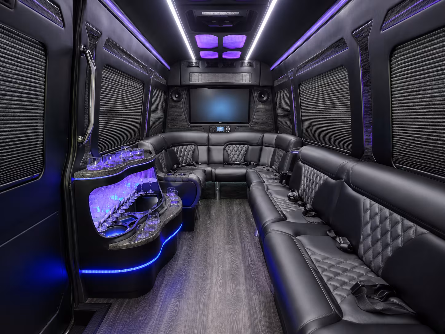 bus rentals for federal agency groups and government contractors near wichita falls