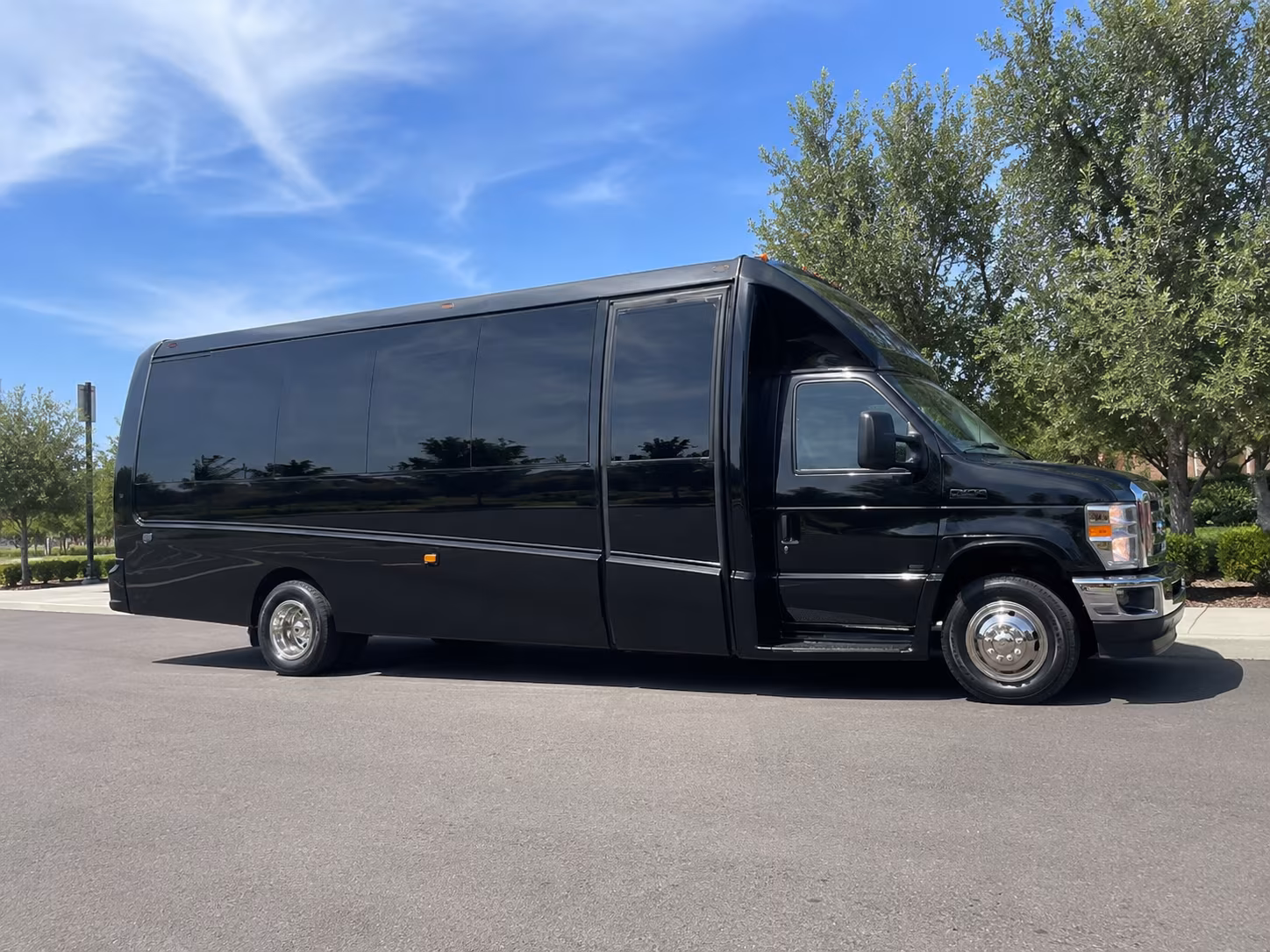 bus rentals for music festival weekends departing wichita falls