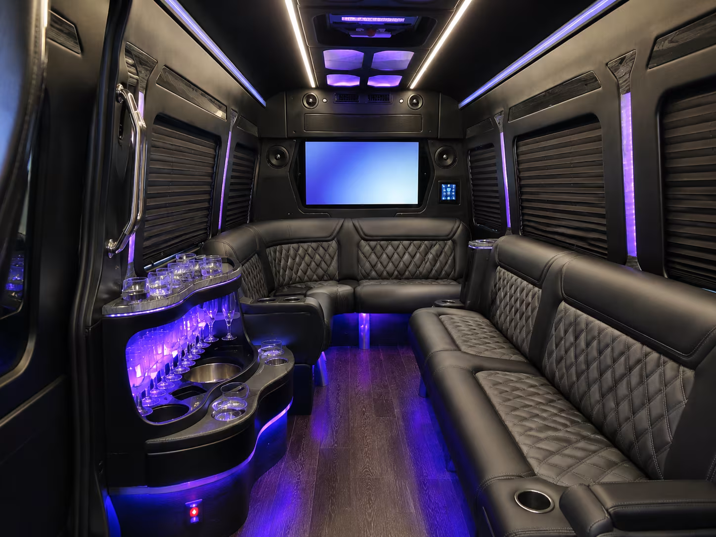 corporate and conference buses serving wichita falls