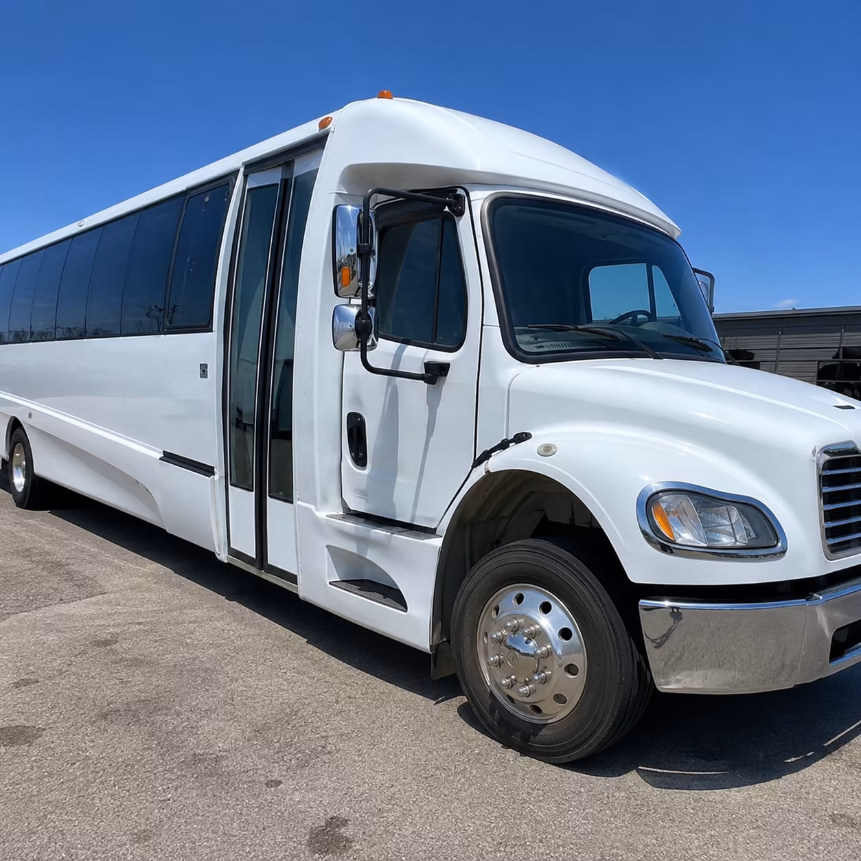 prom homecoming and school event buses in wichita falls