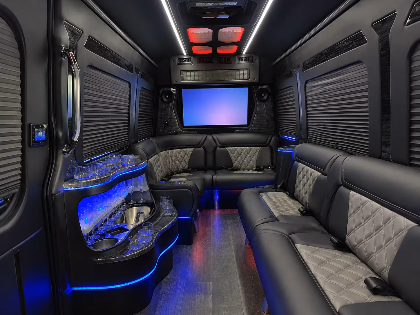 shuttle buses to oklahoma and dfw concerts from wichita falls
